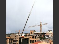 Lloguer d'autogrues per al muntatge i desmuntatge de grues torre