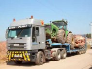 Traslado de tractores, vehículos y maquinaria agrícola